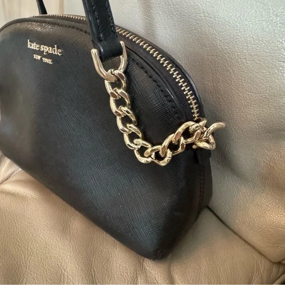Kate Spade Black Crossbody Bag with Gold Chain - Picture 3 of 10